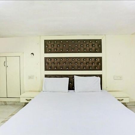 Mishra Residency Hotel Amritsar Exterior foto